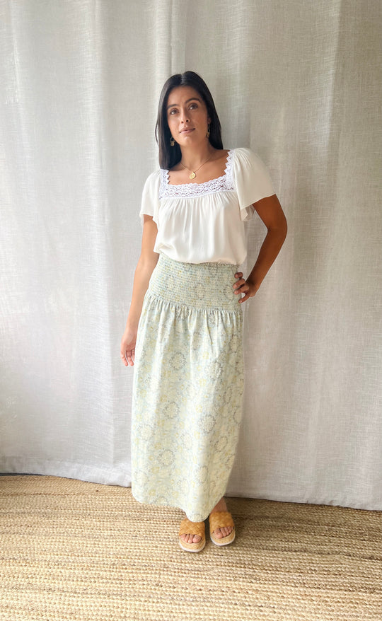 Temple Skirt Quail Vintage