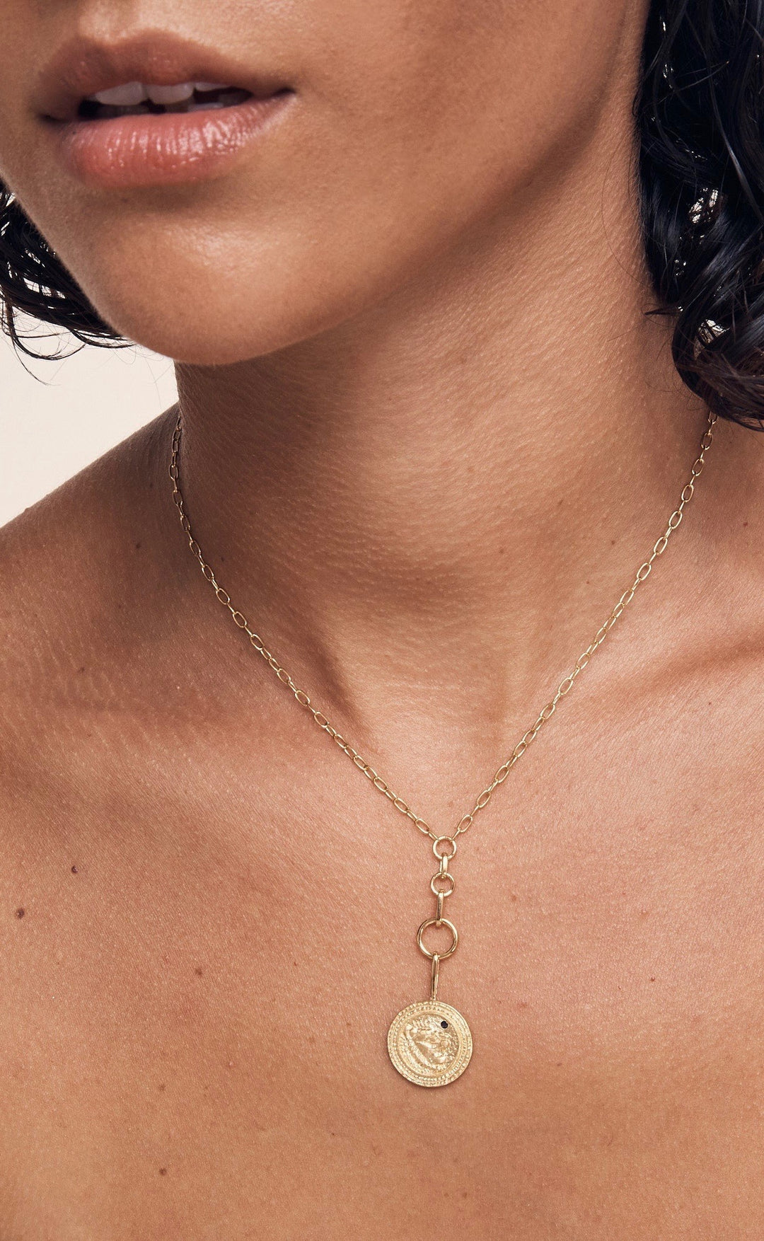 Valiant Necklace Gold
